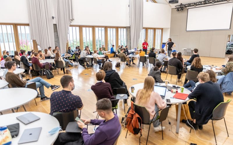 Storytelling for Remote Teams: Build Connection Across Cultures